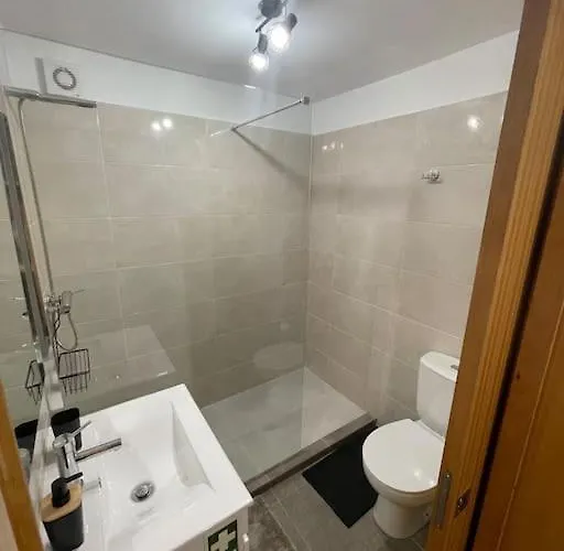 Casa Rustica Da Maloeira * ファハ・ダ・オヴェルハ